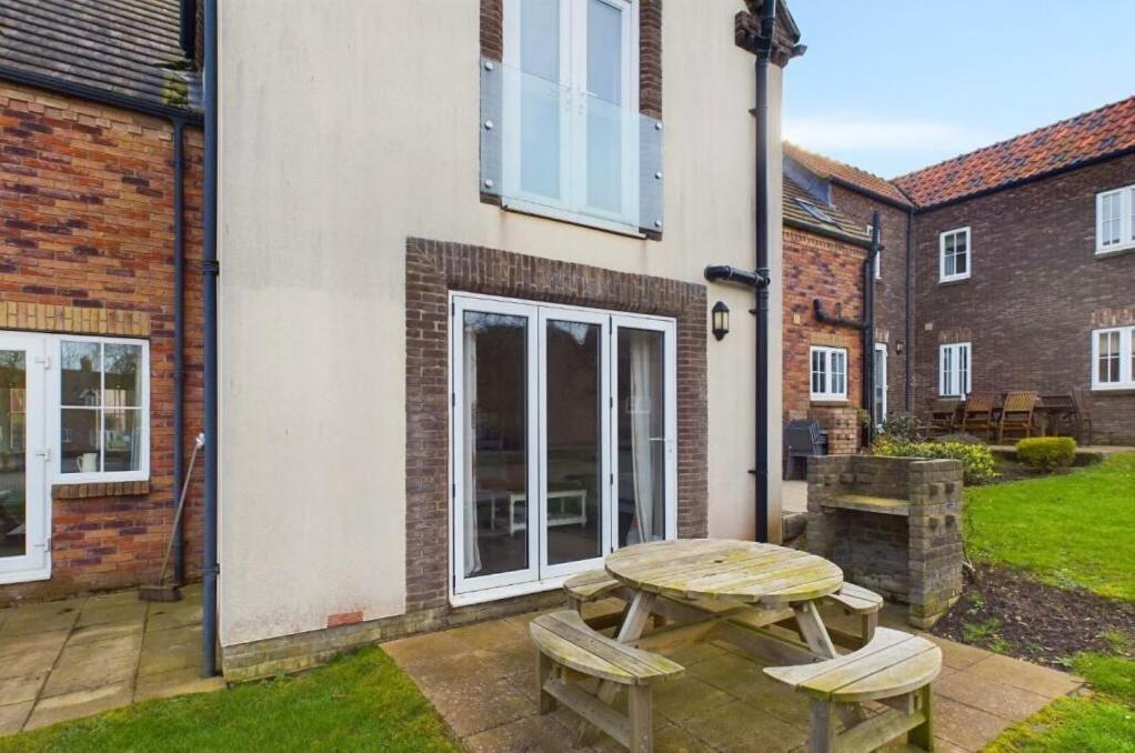 Holiday home Pooches Palace At The Bay Filey Reighton